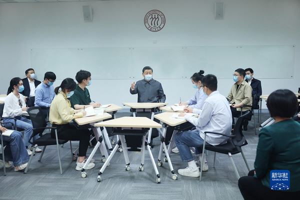 nEO_IMG_p1-习近平在中国人民大学考察时强调 坚持党的领导传承红色基因扎根中国大地 走出一条建设中国特色世界一流大学新路-新华网 .jpg